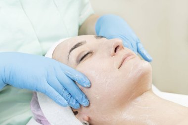 İşlem kozmetik maskesi masaj ve Cilt Bakımı Güzellik Salonu 