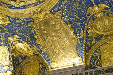 Münih, Almanya - 27 Kasım 2018: altın alçı dekorasyon iç Müzesi ikamet (Münih Residenz), Bavyera krallar. 