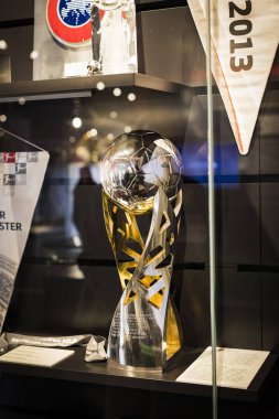 Münih, Almanya - 25 Kasım 2018: Başarıları Müzesi futbol kulübü Munich Bavyera Allianz Arena topraklarında bulunan.