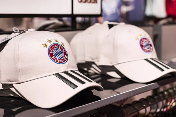 Munich Alemania Noviembre 2018 Tienda Ropa Deportiva Recuerdos Del Equipo — Foto de Stock