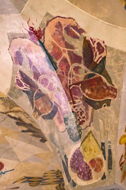 Münih, Almanya - 25 Kasım 2018 : Bavyera düklerinin Hofbruhaus birahanesinin iç çizimleri ile iç dekorasyon 1607 yılında Münih'te açıldı.