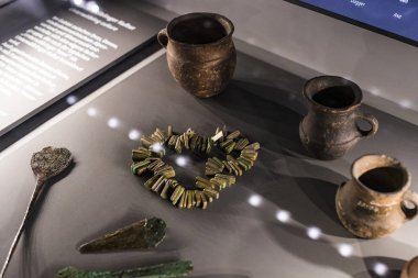 3 Eylül 2018, Viyana, Avusturya: Doğal Tarih Müzesi oluşturur geliştirme insanlık ev eşyaları ve lüks. 