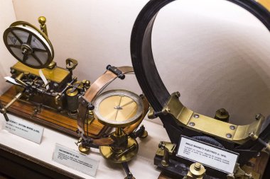 Madrid, İspanya - 28 Mart 2018:İspanya Donanması'nın Madrid tarihindeki Denizcilik Müzesi tarihi eser modellerini . 