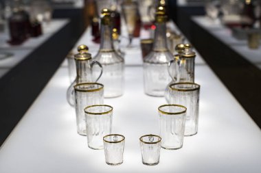 MÜZİK, Almanya - 27 Kasım 2018: Münih 'teki Bavyera Ulusal Müzesi' nde yemek pişirme tarihi ve koleksiyonu sergisi.