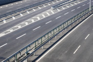 Çok bantlı asfalt track Bridge yükseklikten kaldırıldı 