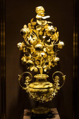 Vienna, AUSTRIA - 3 Eylül 2018: Viyana 'daki Habsburg Hanedan Müzesi Hofburg Sarayı' nın Hazinesi.