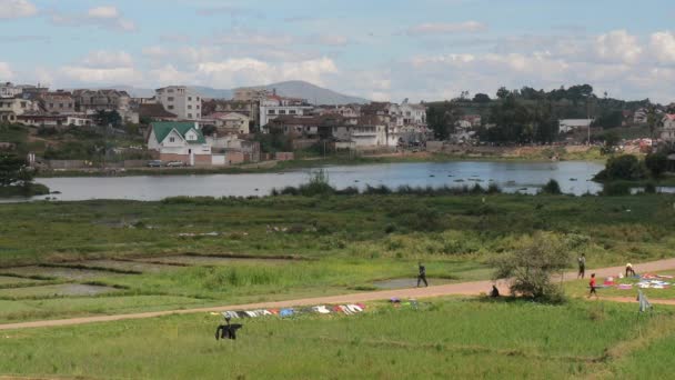 Madagaskar Antsirabe Afrika Architektura Chlapci Budova — Stock video