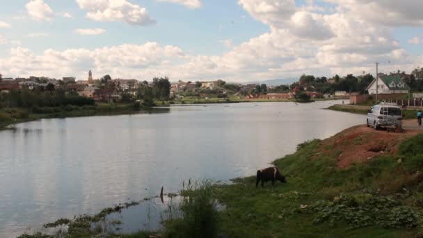 Afrika Madagaskar (Antsirabe) – typický městský, — Stock video