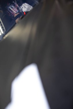 18 Mayıs 2018 - Concord, Kuzey Carolina, ABD: Matt Kenseth (6) alır uygulamaya hazır canavar enerji açık Charlotte Motor Speedway Concord, Kuzey Carolina'için.