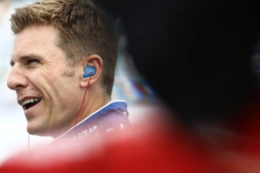 06 Temmuz 2018 - Daytona Beach, Florida, ABD: Jamie Mcmurray (1) asmak dışarı çukur yol onun Coke sıfır şeker 400 Daytona International Speedway Daytona Beach, Florida, koşmak eleme yapmadan önce.