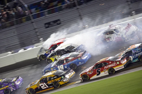 06 Temmuz 2018 - Daytona Beach, Florida, ABD: Josh Williams (90), Jeff Green (93) ve Cole Custer (00) batık Coca-Cola fişek 250 Daytona International Speedway Daytona Beach, Florida, sırasında açık streç kapalı.