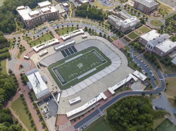 Havadan görünümü Jerry Richardson stadyumun Kuzey Carolina Üniversitesi, Charlotte. Ana sayfa 49ers Uncc