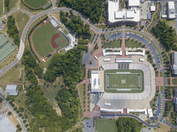 Havadan görünümü Jerry Richardson stadyumun Kuzey Carolina Üniversitesi, Charlotte. Ana sayfa 49ers Uncc