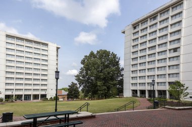 University of North Carolina, Charlotte, olarak da bilinen Unc Charlotte, Charlotte, North Carolina, Amerika Birleşik Devletleri'nde bulunan devlet araştırma üniversitesidir. UNC Charlotte teklifler 23 doktora, 64 mastır ve 140 lisans programları 