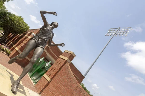 University of North Carolina, Charlotte, olarak da bilinen Unc Charlotte, Charlotte, North Carolina, Amerika Birleşik Devletleri'nde bulunan devlet araştırma üniversitesidir. UNC Charlotte teklifler 23 doktora, 64 mastır ve 140 lisans programları 