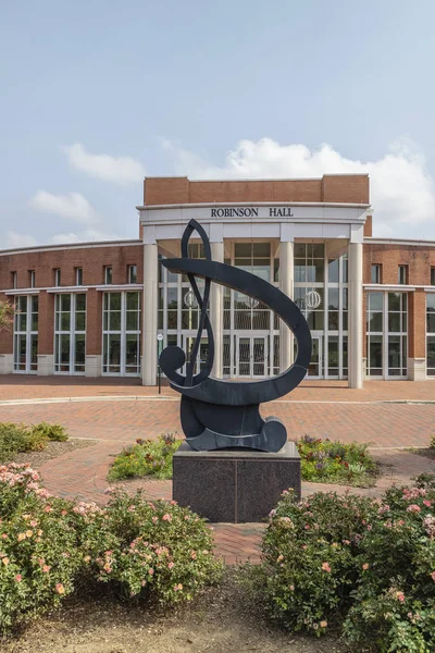 University of North Carolina, Charlotte, olarak da bilinen Unc Charlotte, Charlotte, North Carolina, Amerika Birleşik Devletleri'nde bulunan devlet araştırma üniversitesidir. UNC Charlotte teklifler 23 doktora, 64 mastır ve 140 lisans programları 