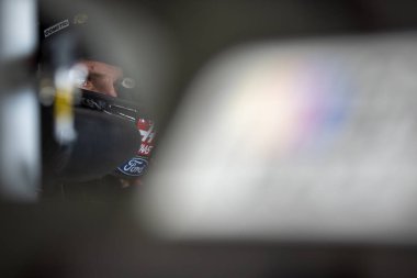 21 Temmuz 2018 - Loudon, New Hampshire, ABD: Clint Bowyer (14) alır Foxwoods Resort Casino 301 New Hampshire Motor Speedway Loudon, New Hampshire, çalışmaya hazır.