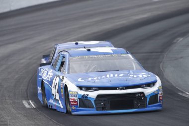 22 Temmuz 2018 - Loudon, New Hampshire, ABD: Kyle Larson (42) savaşlar sırasında Foxwoods Resort Casino 301 New Hampshire Motor Speedway, pozisyon Loudon, New Hampshire için.