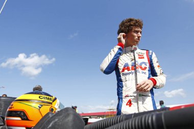 27 Temmuz 2018 - Lexington, Ohio, Amerika Birleşik Devletleri: Brezilya asmak inik lastiğini çukur uygulama için Honda Indy 200 Lexington, Ohio orta Ohio spor araba sahasında Matheus Leist (4).