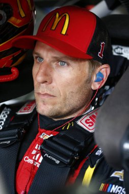 11 Ağustos 2018 - Brooklyn, Michigan, ABD: Jamie Mcmurray (1) askıları arabasını pratik tüketici enerji 400 Michigan International Speedway Brooklyn, Michigan, için içine.