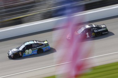 12 Ağustos 2018 - Brooklyn, Michigan, ABD: Brooklyn, Michigan'da tüketicilerin enerji 400 Michigan International Speedway adlı sırasında yarış arabasının ön streç aşağı getiriyor Jamie Mcmurray (1).
