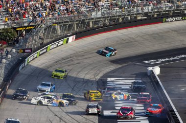 18 Ağustos 2018 - Bristol, Tennessee, ABD: Alan demet sonra enkaz Bass Pro dükkan Nra gece yarışı Bristol Motor Speedway Bristol, Tennessee, sırasında.