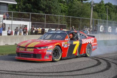 25 Ağustos 2018 - Elkhart Lake, Kablosuz, ABD: Justin Allgaier (7) WINS vasıl 9 yıllık Johnsonville 180, Road America Elkhart Lake, WI.