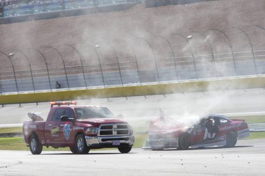 16 Eylül 2018 - Las Vegas, Nevada, ABD: Las Vegas, Nevada Las Vegas Motor Speedway, Dc güneş 300 sırasında açık geçilirken geliyor Ryan Reed (16) virane.