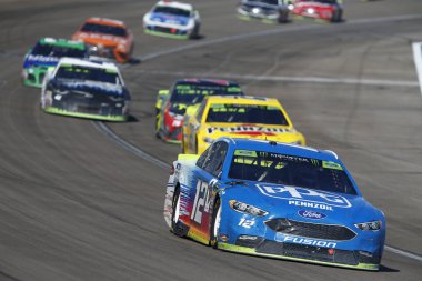 16 Eylül 2018 - Las Vegas, Nevada, ABD: Las Vegas, Nevada'da sırasında Güney noktası 400, Las Vegas Motor Speedway yarış arabasının ön streç aşağı getiriyor Ryan Blaney (12).