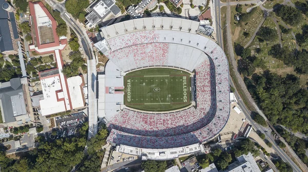 2018年10月03日 乔治亚州 桑福德体育场的鸟瞰图 这是在美国乔治亚州的雅典大学为足球在校园内踢球的场所 — 图库照片