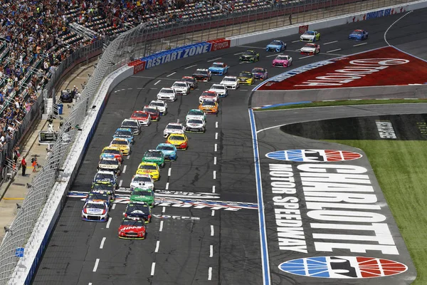 30 Eylül 2018 - Concord, Kuzey Carolina, ABD: Kurt Busch (41) yarışları sırasında Amerika banka Roval 400 Charlotte Motor Speedway Concord, Kuzey Carolina.