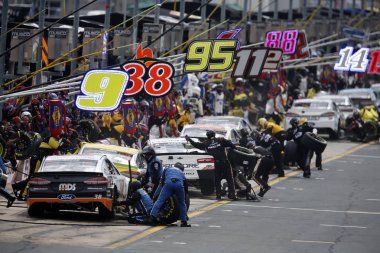 30 Eylül 2018 - Concord, Kuzey Carolina, ABD: Regan Smith (95) yarışları Amerika banka Roval 400 Charlotte Motor Speedway Concord, Kuzey Carolina, pit yolda.