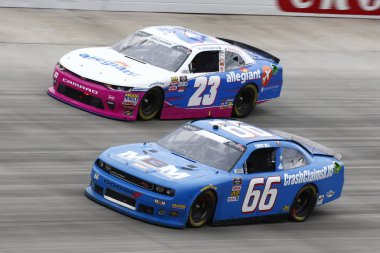 06 Ekim 2018 - Dover, Delaware, Amerika Devletleri: Spencer Gallagher (23) yarışları sırasında 200 Bar Harbor'da Dover International Speedway Dover, Delaware.