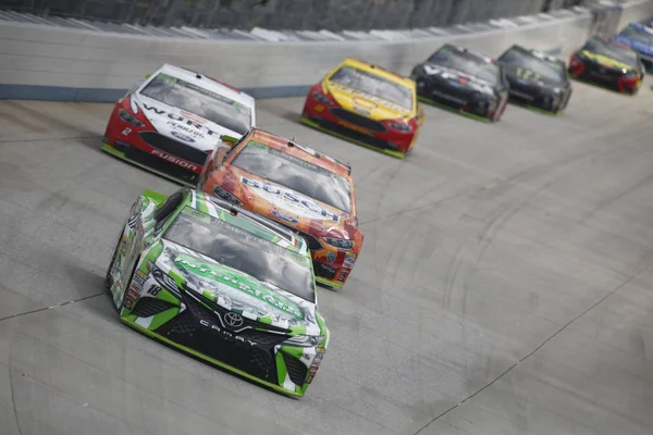 07 Ekim 2018 - Dover, Delaware, Amerika Devletleri: Kevin Harvick (4) savaş sırasında göz açık havada 400 Dover International Speedway adlı konumda Dover, Delaware için.