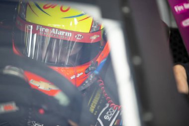 19 Ekim 2018 - Kansas City, Kansas, Amerika Birleşik Devletleri: John Hunter Nemechek (42) alır Kansas piyango 300 Kansas Speedway Kansas City, Kansas, çalışmaya hazır.