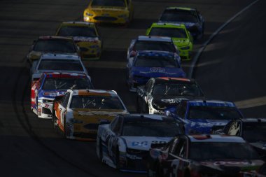 04 Kasım 2018 - Ft Worth, Teksas, ABD: Trevor Bayne (6) savaşlar aracılığıyla Ft. Worth, Teksas Teksas Motor Speedway, Aaa Texas 500 sırasında pozisyon için döner.