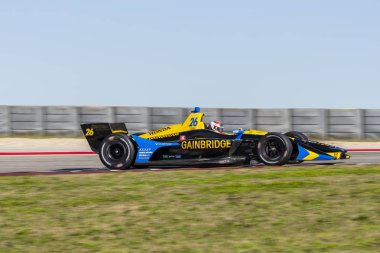 Devre Of Americas Austin, Teksas, IndyCar bahar Test için döner pratiği esnasında Zach Veach (26) Birleşik beyan edileceğinin geçer.