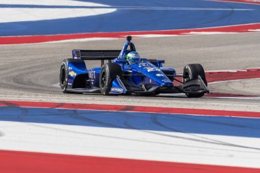 RC Enerson (23) Amerika Birleşik Devletleri'nin uygulamaları sırasında döner devre Of Americas Austin, Teksas, IndyCar bahar Test için geçer.