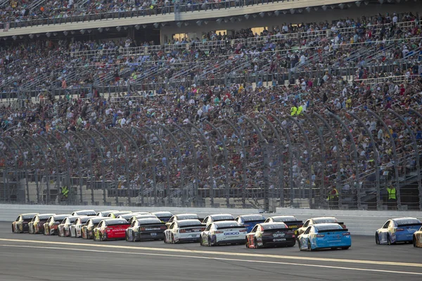 February 2019 Daytona Beach Florida Usa William Byron Battles Position — Stock Photo, Image