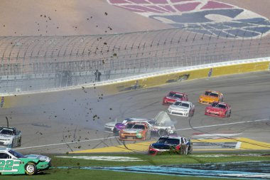 NASCAR: 300 oyun Mart 02 Boyd