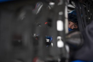 NASCAR: Mart 30 O'Reilly Auto 500 parça