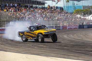 SST: Nisan 12 Acura Grand Prix uzun plaj