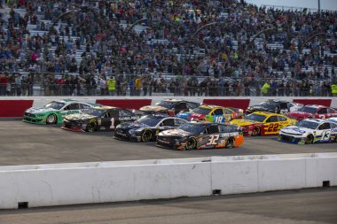Nascar: Nisan 13 Toyota Sahipleri 400
