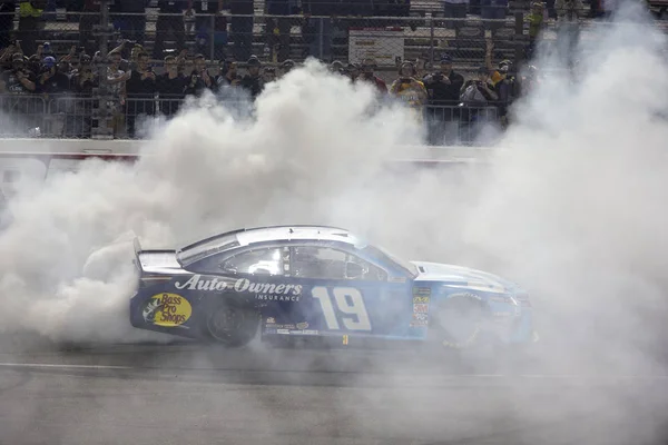 NASCAR: April 13 Toyota Owners 400 — Stock Photo, Image