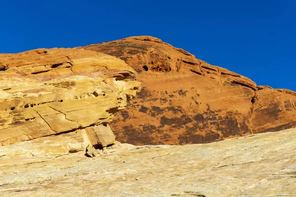 Desert Mountain Views Near Valley Of Fire in Overton, Nevada — Stock Photo, Image