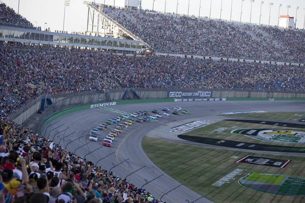 NASCAR: 13 lipca Quaker State 400 — Zdjęcie stockowe