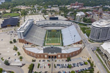 Iowa Üniversitesi Kampüsünde Kinnick Stadyumu Havadan Görünümleri