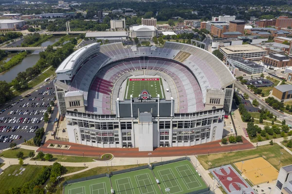 Ohio Eyalet Üniversitesi Kampüsü üzerinde Ohio Stadyumu havadan görünümleri — Stok fotoğraf
