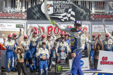 Nascar: 04 Ağustos Glen git Bowling