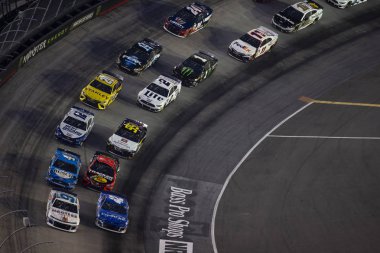 Nascar: 17 Ağustos Bass Pro Mağazaları Nra Gece Yarışı